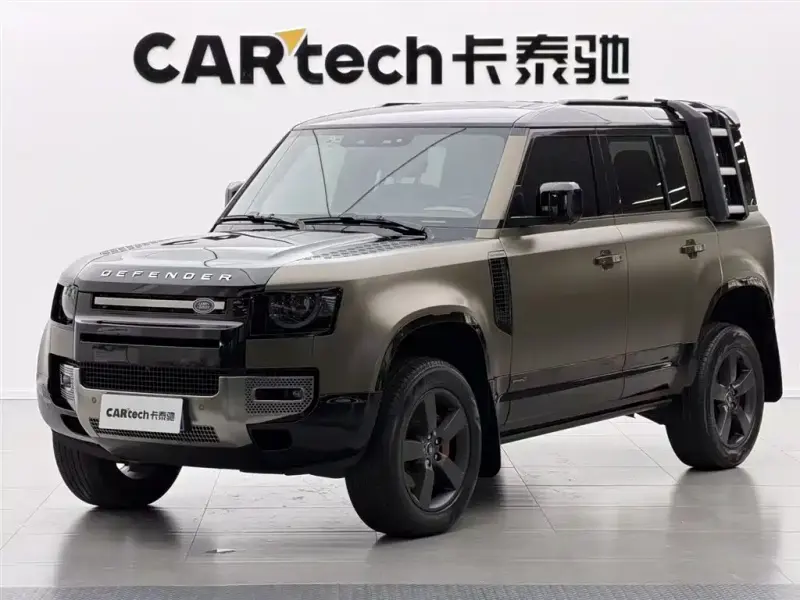 Land Rover Defender, 2023