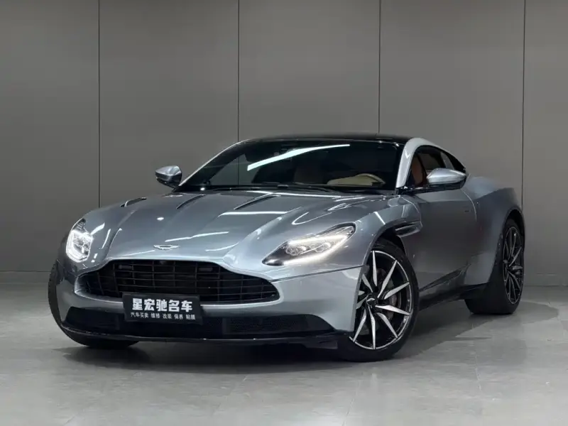 Aston Martin DB11, 2017