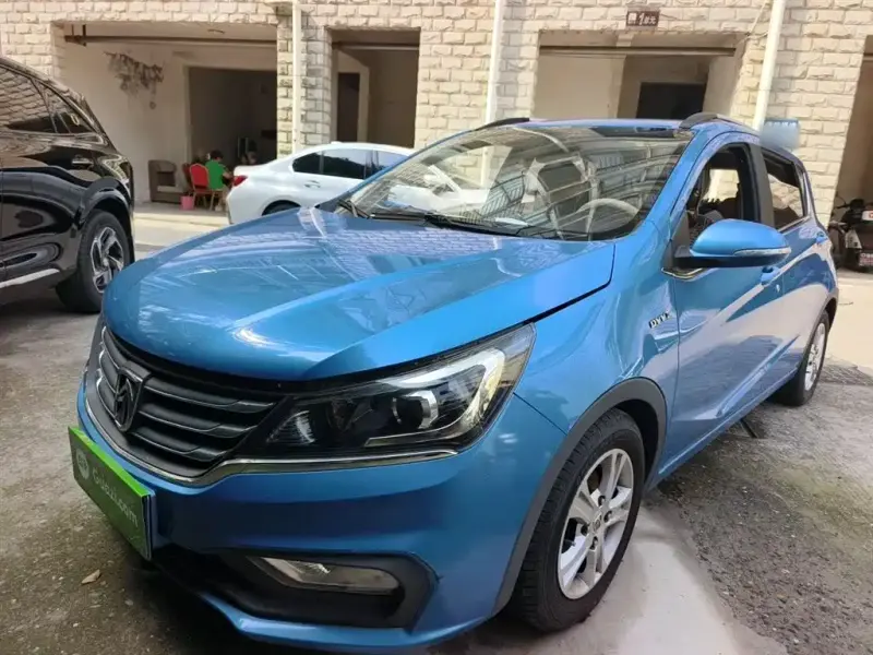 Baojun 310, 2017