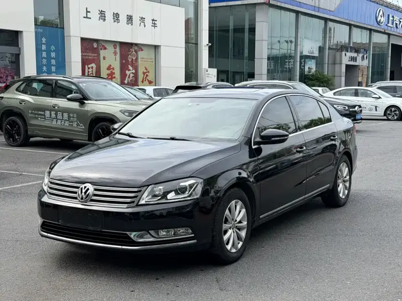 Volkswagen Magotan, 2015