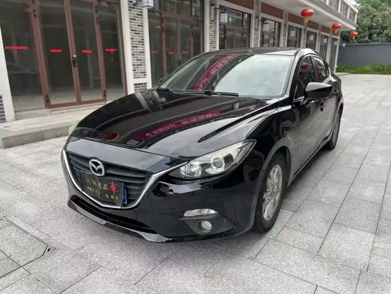 Mazda 3 Axela, 2016