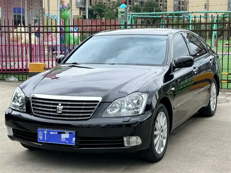 Toyota Crown, 2007