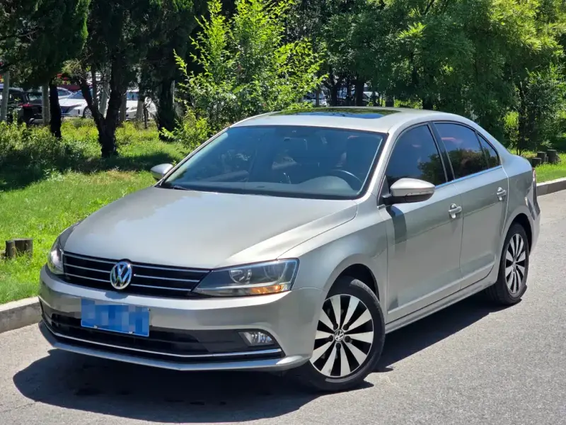 Volkswagen Sagitar, 2016