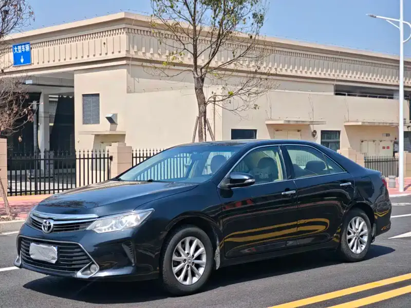 Toyota Camry, 2017