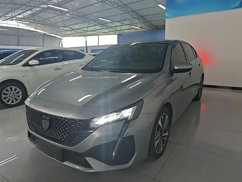 Peugeot 408, 2025