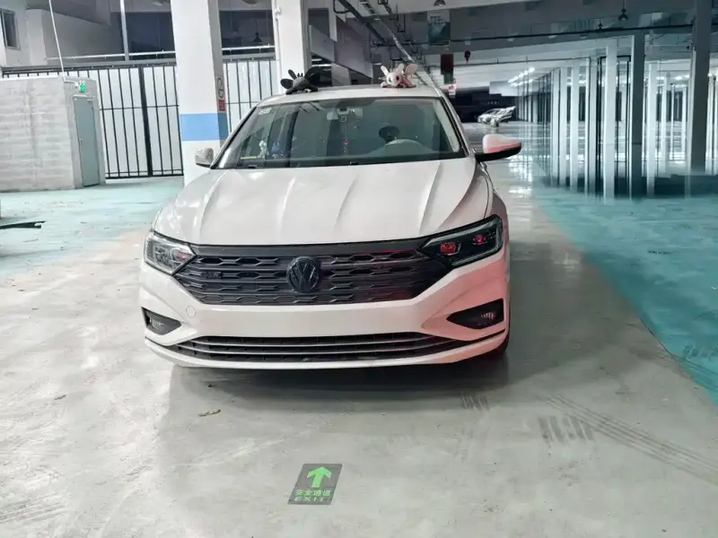 Volkswagen Sagitar, 2021
