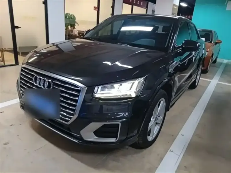 Audi Q2L, 2020