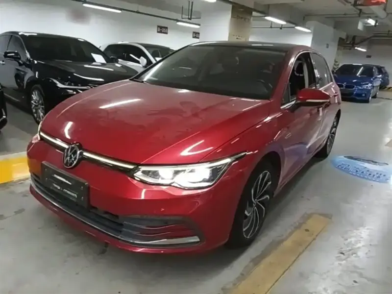 Volkswagen Golf, 2021