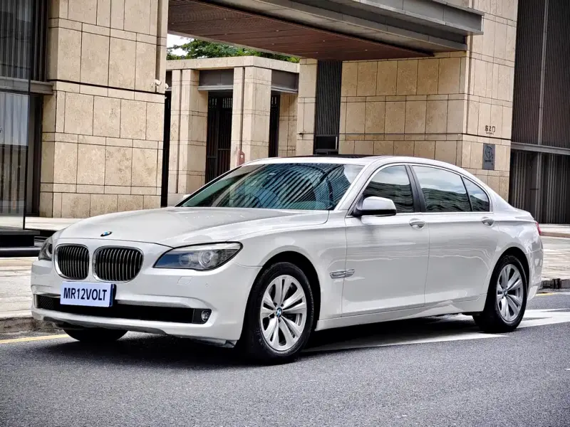 BMW 7 Series, 2011