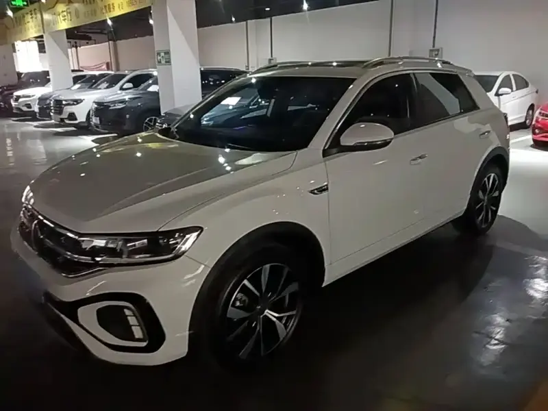 Volkswagen T-Roc, 2023