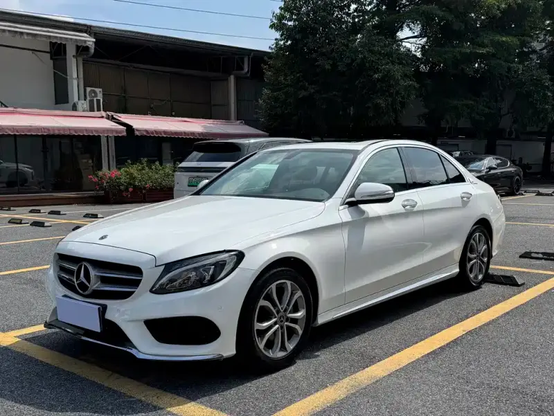 Mercedes-Benz C-Class, 2018