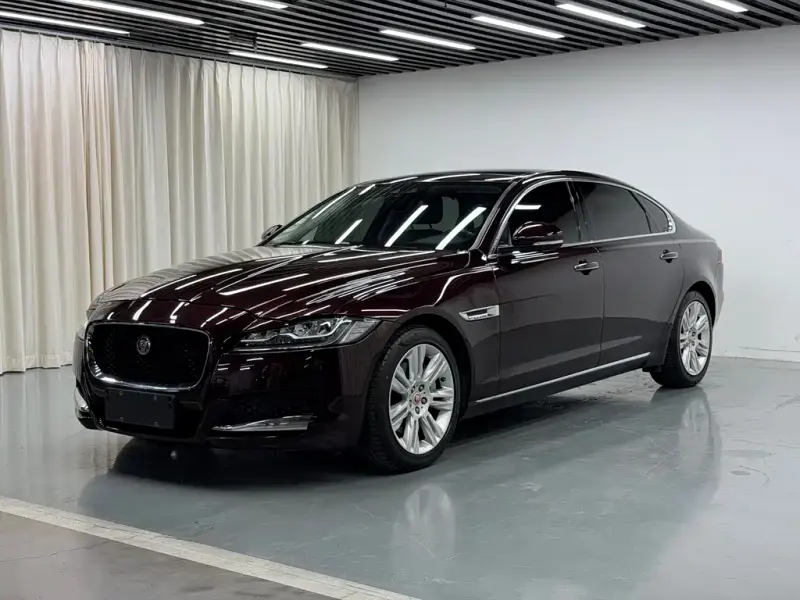Jaguar XFL, 2018