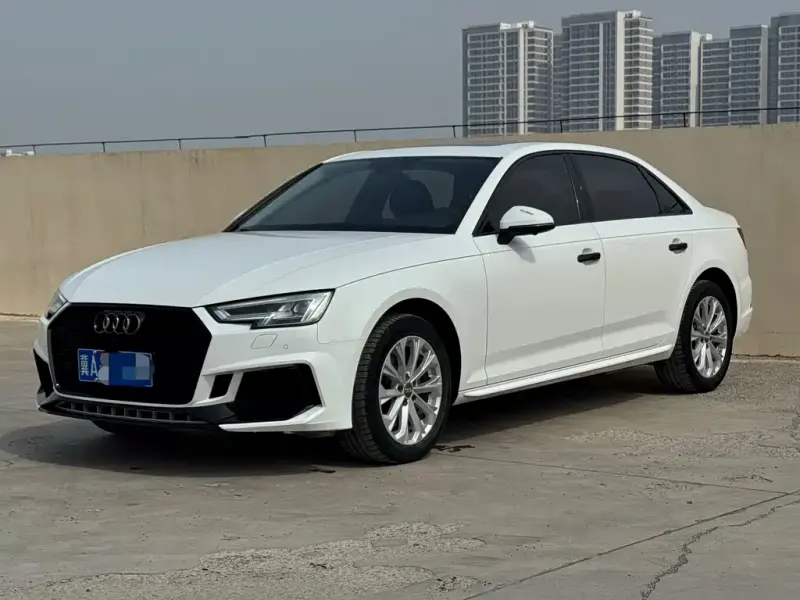 Audi A4L, 2020