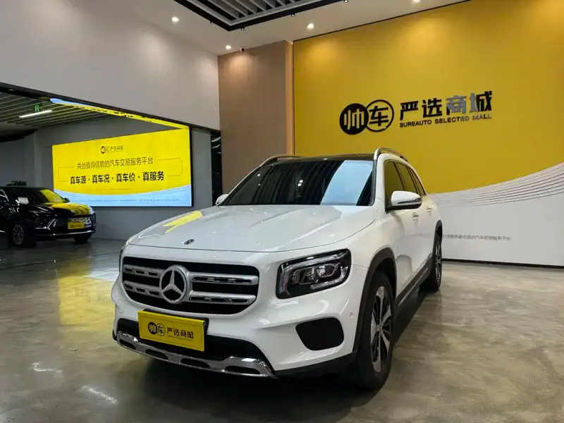 Mercedes-Benz GLB, 2022