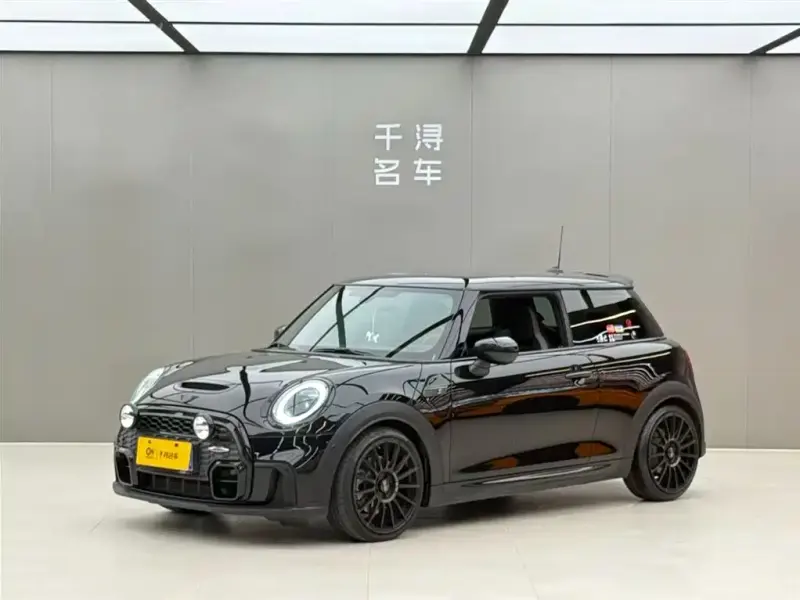 MINI Mini, 2021