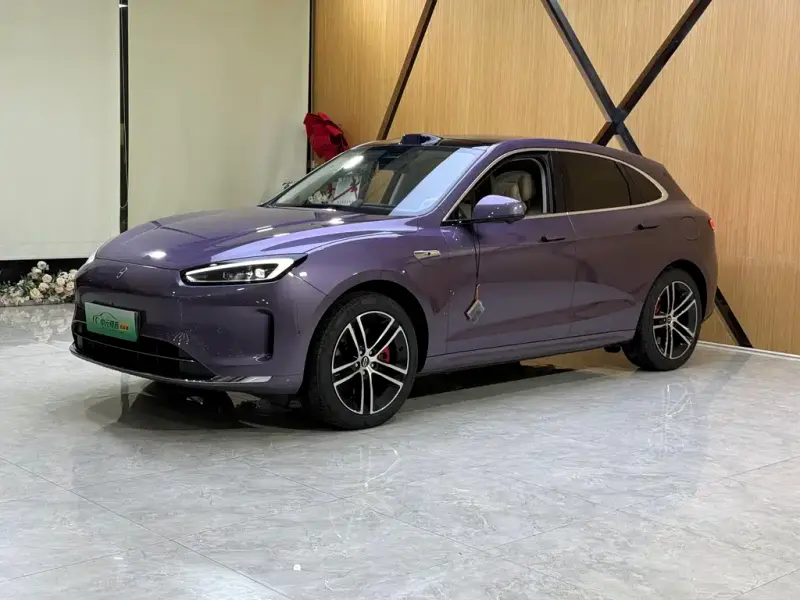 AITO M5, 2025
