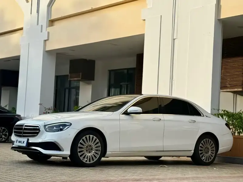Mercedes-Benz E-Class, 2018