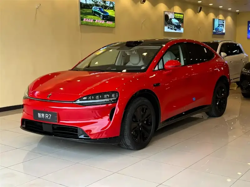Luxeed Zhijie R7, 2026