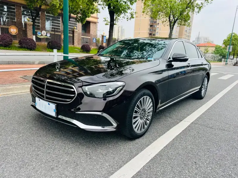 Mercedes-Benz E-Class, 2022