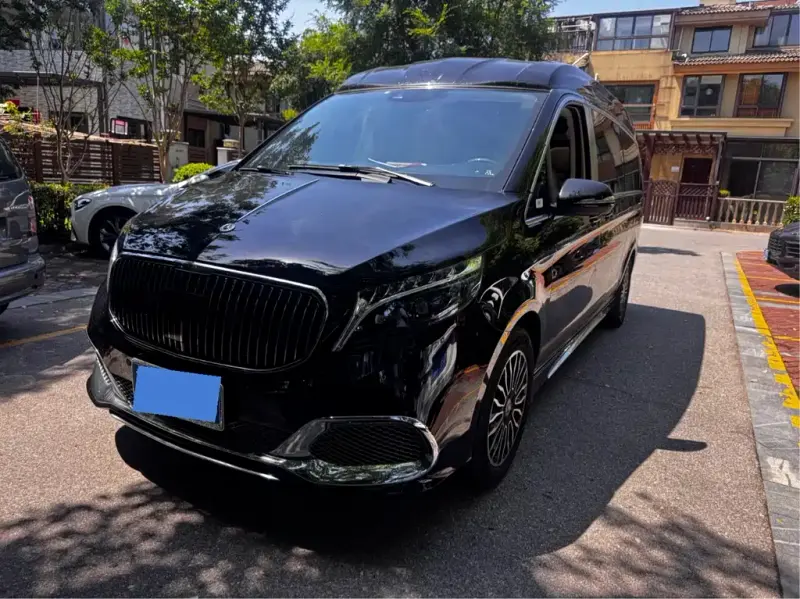 Mercedes-Benz V-Class, 2024