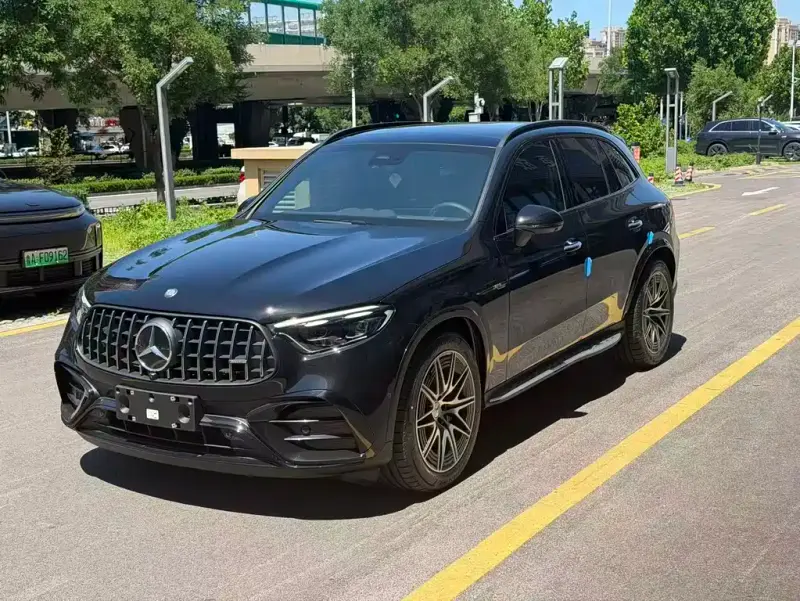 Mercedes-Benz GLC AMG, 2025