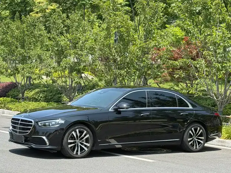 Mercedes-Benz S-Class, 2022