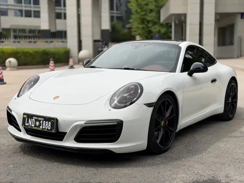 Porsche 911, 2018