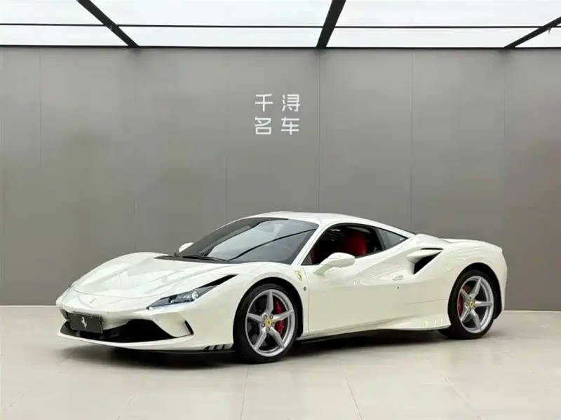 Ferrari F8, 2022