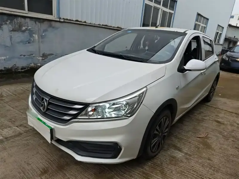 Baojun 310, 2017