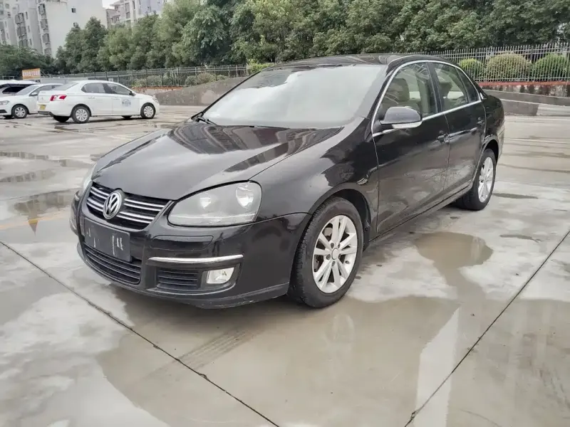 Volkswagen Sagitar, 2011