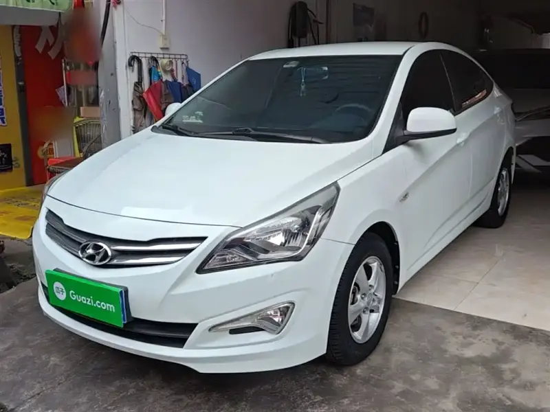 Hyundai Verna, 2014