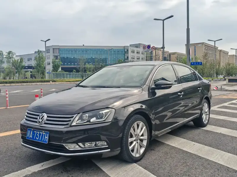 Volkswagen Magotan, 2012