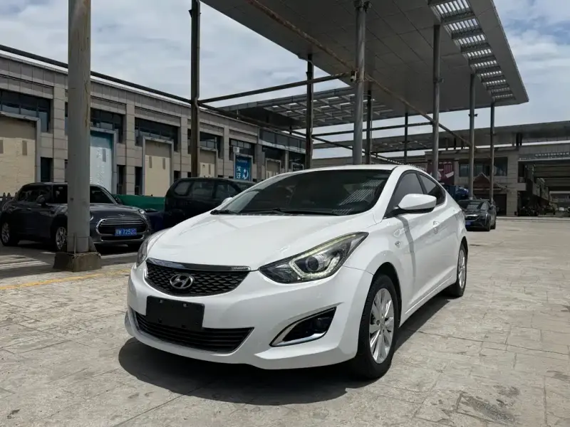 Hyundai Elantra Langdong, 2017