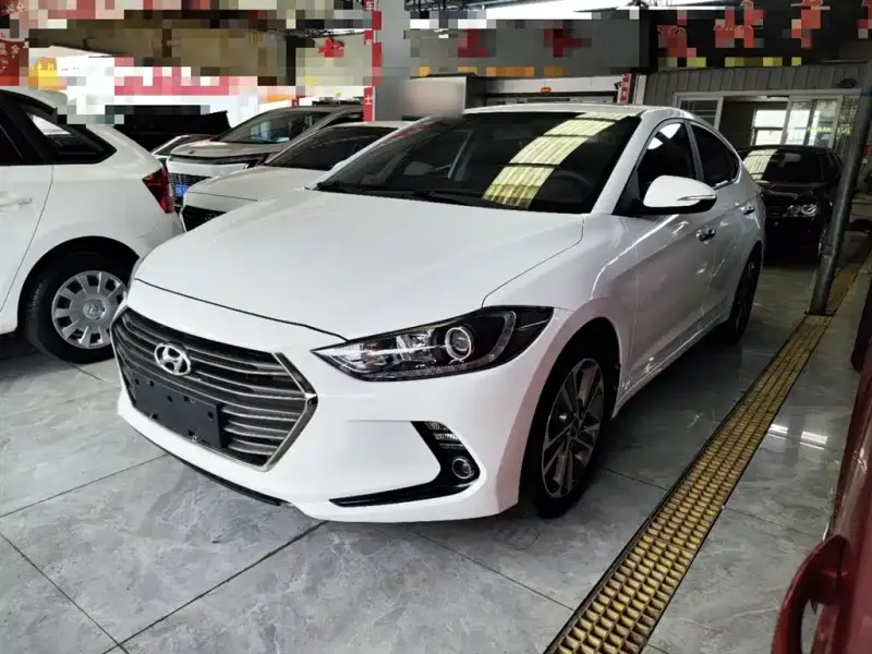 Hyundai Elantra, 2018