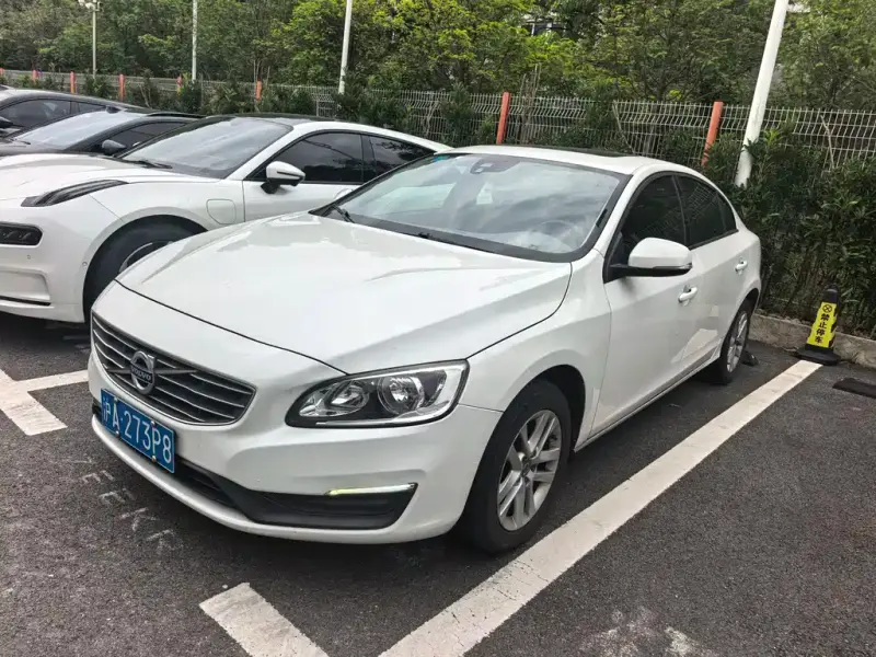 Volvo S60, 2016