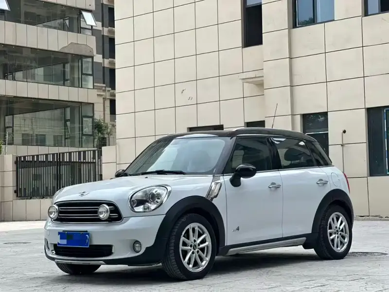 MINI Countryman, 2016
