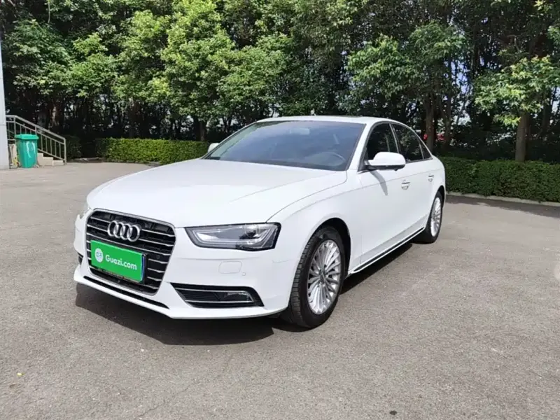 Audi A4L, 2016
