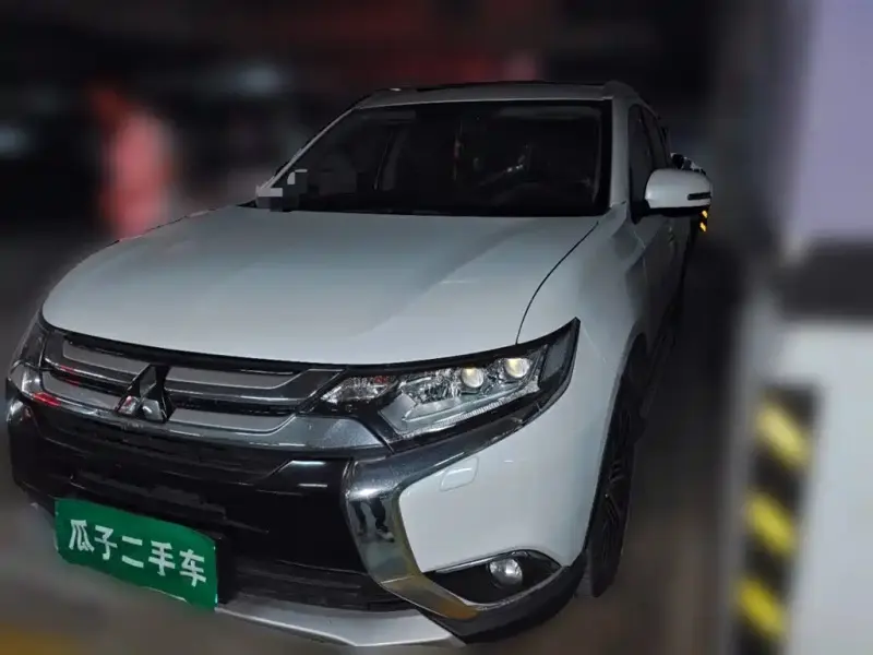 Mitsubishi Outlander, 2017