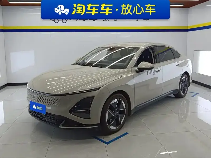 Wuling Xingguang, 2024