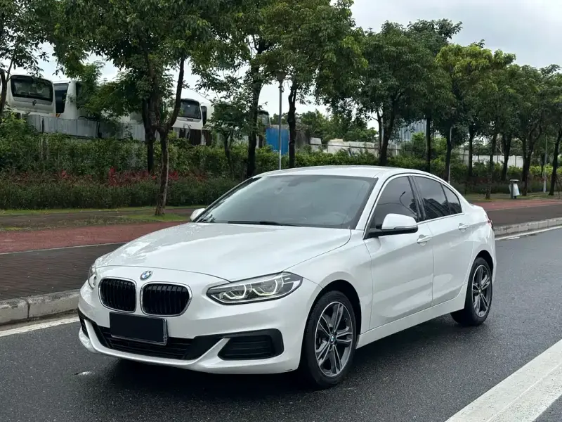 BMW 1 Series, 2020