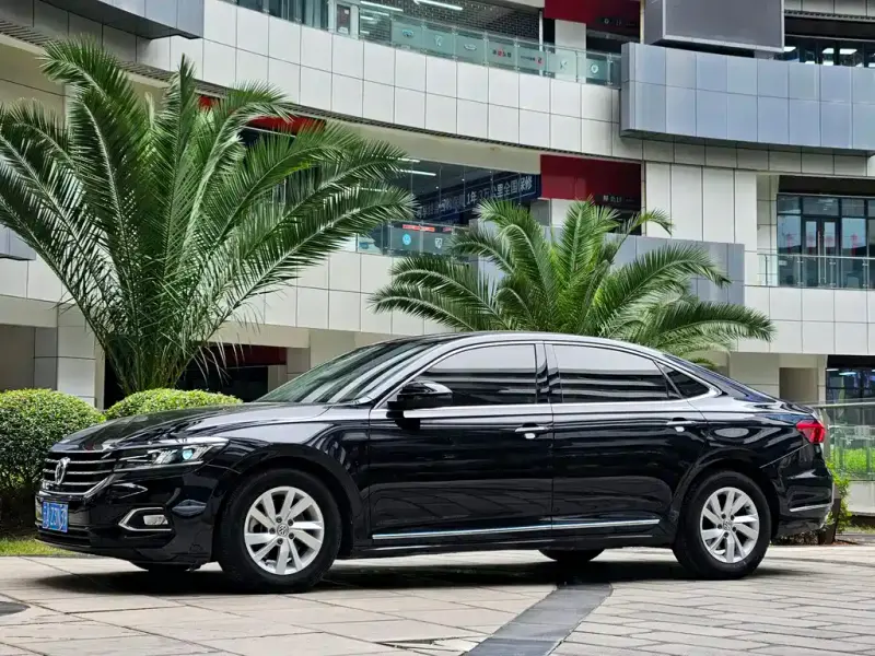 Volkswagen Passat, 2020