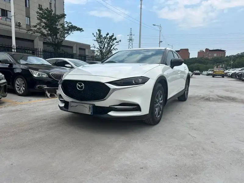 Mazda CX-4, 2021