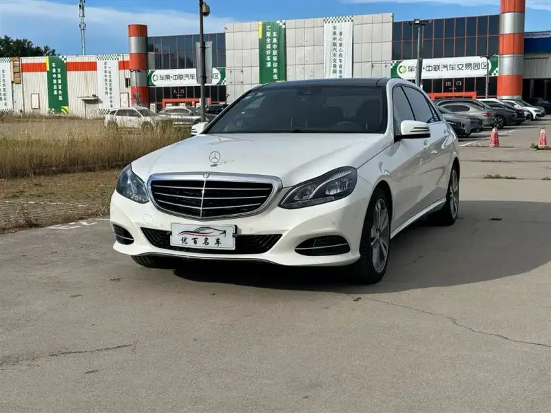 Mercedes-Benz E-Class, 2015
