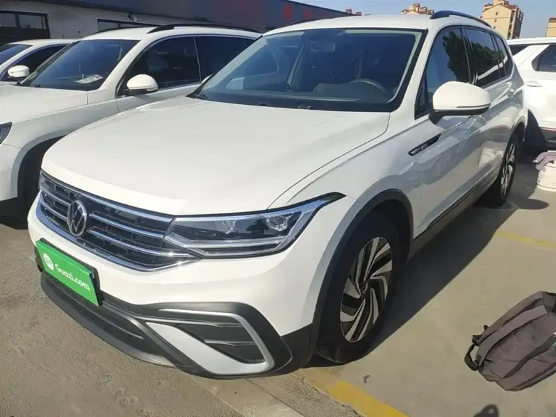 Volkswagen Tiguan L, 2022
