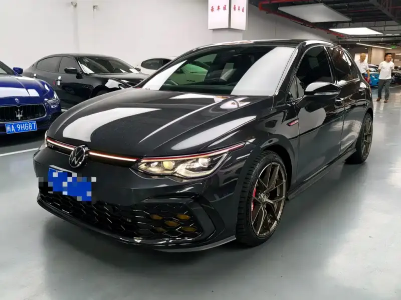 Volkswagen Golf GTI, 2022