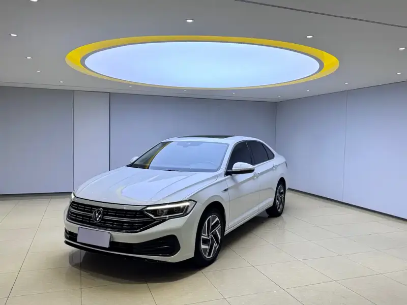 Volkswagen Sagitar, 2022