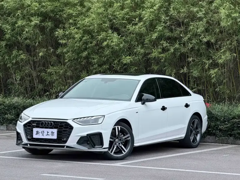Audi A4L, 2021