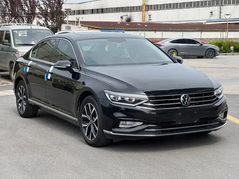 Volkswagen Magotan, 2023