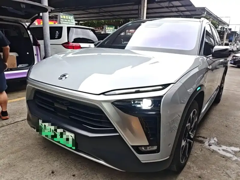 NIO ES8, 2021