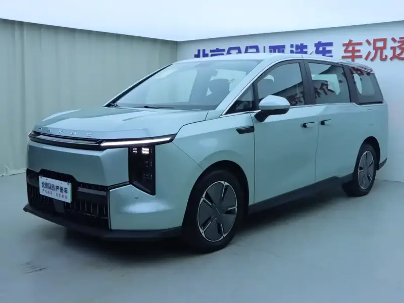 Maxus Dajia 7, 2025